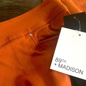 89th + Madison Burnt Orange Pants size Medium